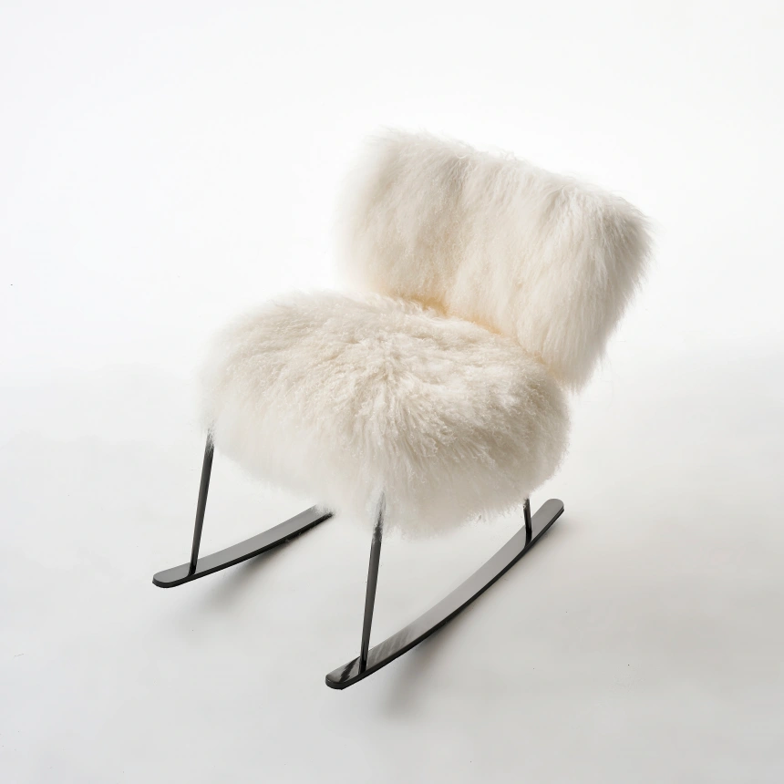 Darphe White Wool Lounge Chair