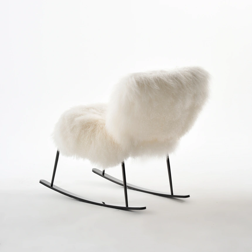 Darphe White Wool Lounge Chair