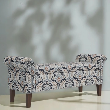 Darphe Conrad Storage Ottoman