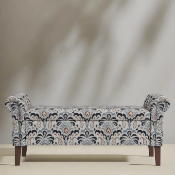 Darphe Conrad Storage Ottoman